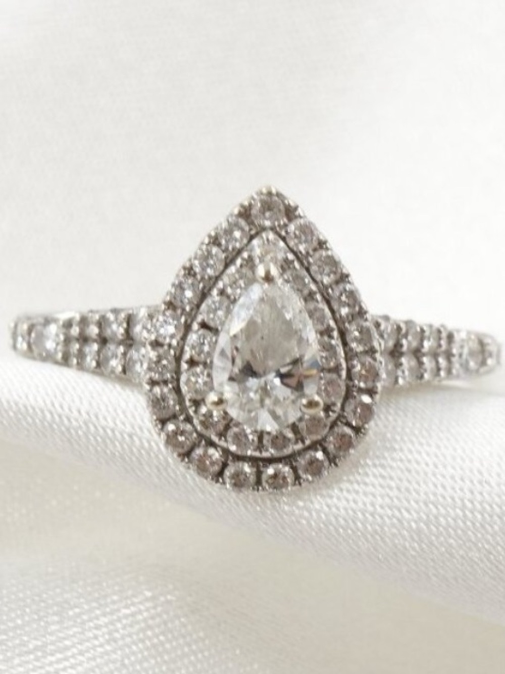 Zales Disney Enchanted Ariel Teardrop Pear Shaped Double Halo Engagement Ring 💍